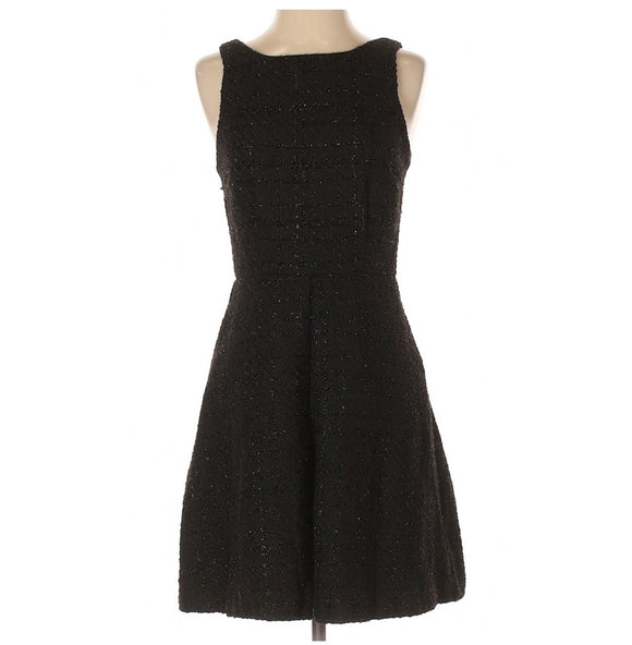 Elegant Sleeveless Dress